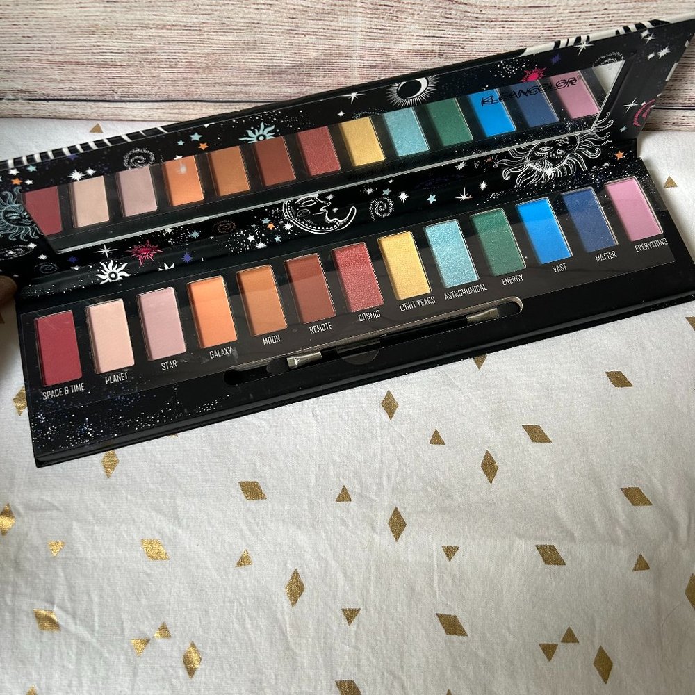 Kleancolor "My Whole Universe" Eyeshadow Palette